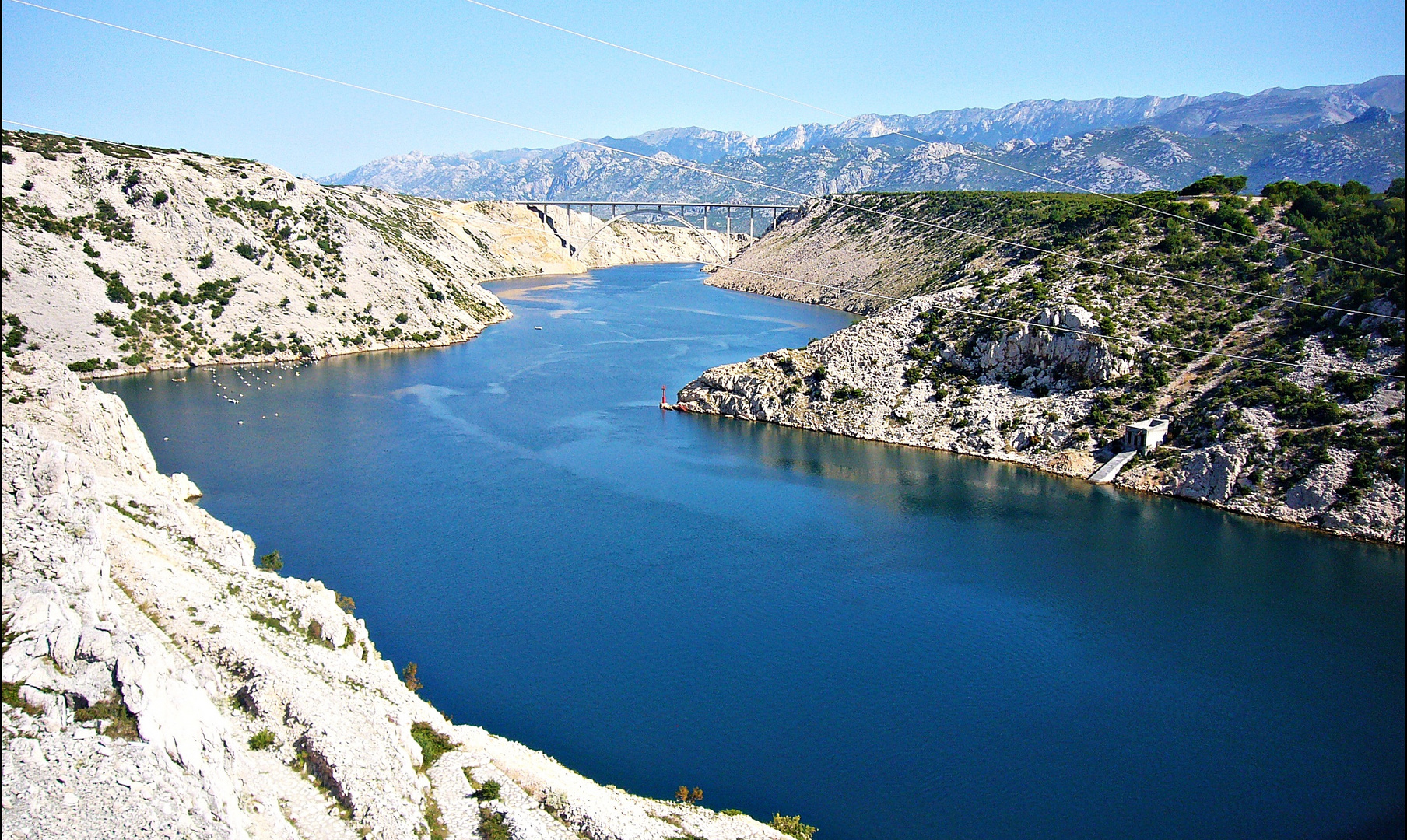 Der Kanal von Maslenica