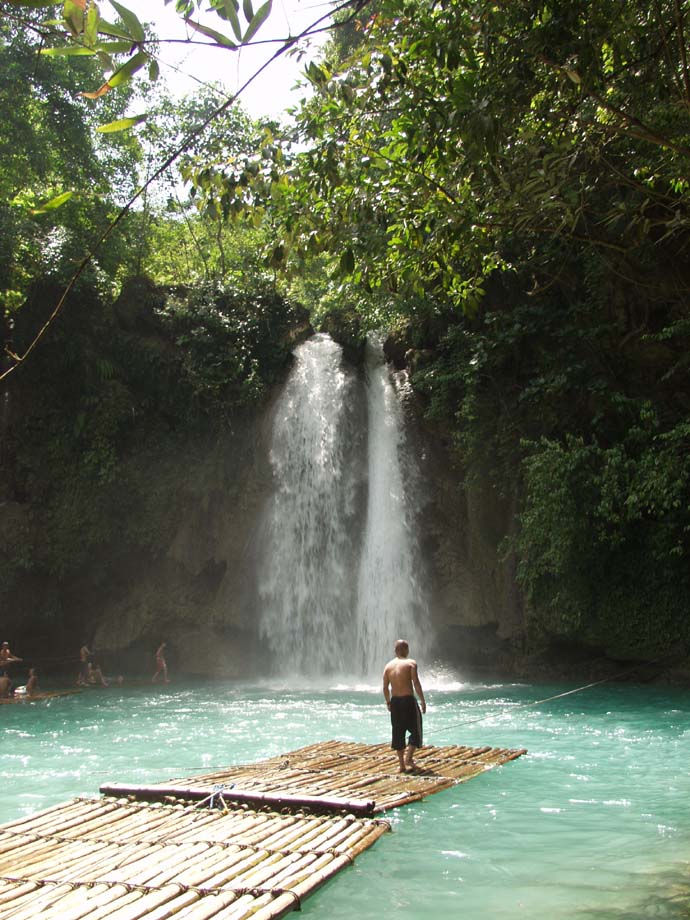 Der Kawasan Wasserfall