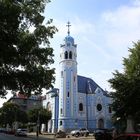 Der Kirchturm der Blauen Kirche