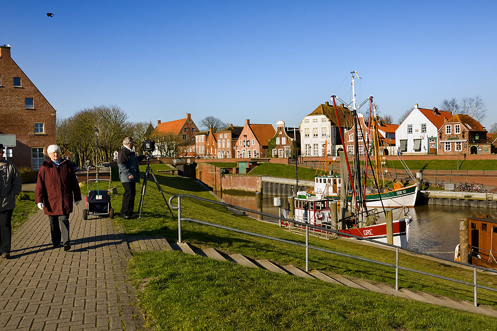 Der Kitschpostkartenfotograf am Kitschhafen