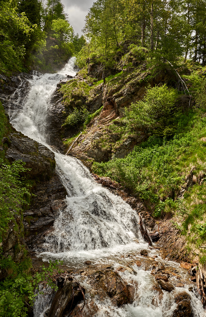 Der Klapfbachwasserfall liegt in unmittelbarer Nähe von der der Unterstaller Alm.