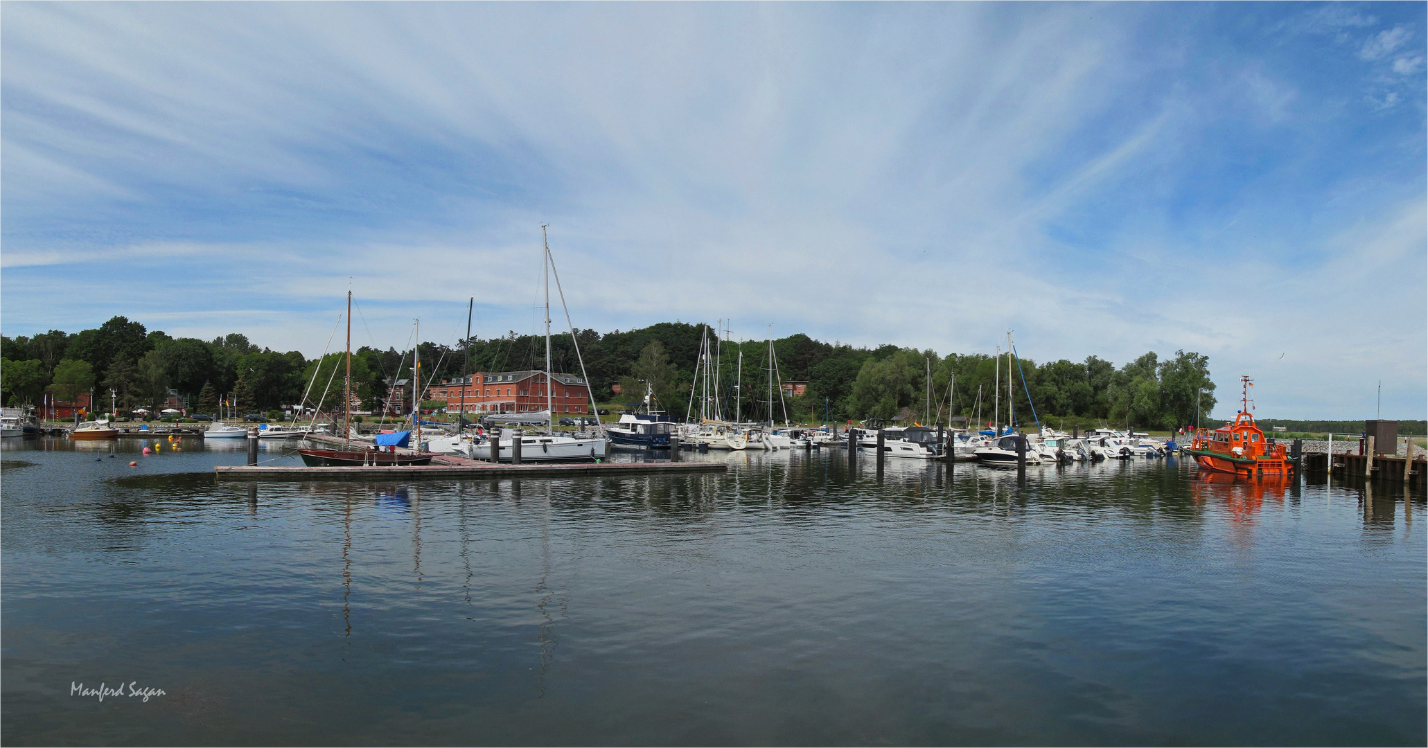 Der kleine Hafen Barhöft