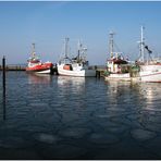 Der kleine Hafen im Winter