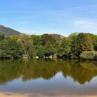 Der kleine See bei Velemin im Böhmischen Mittelgebirge...