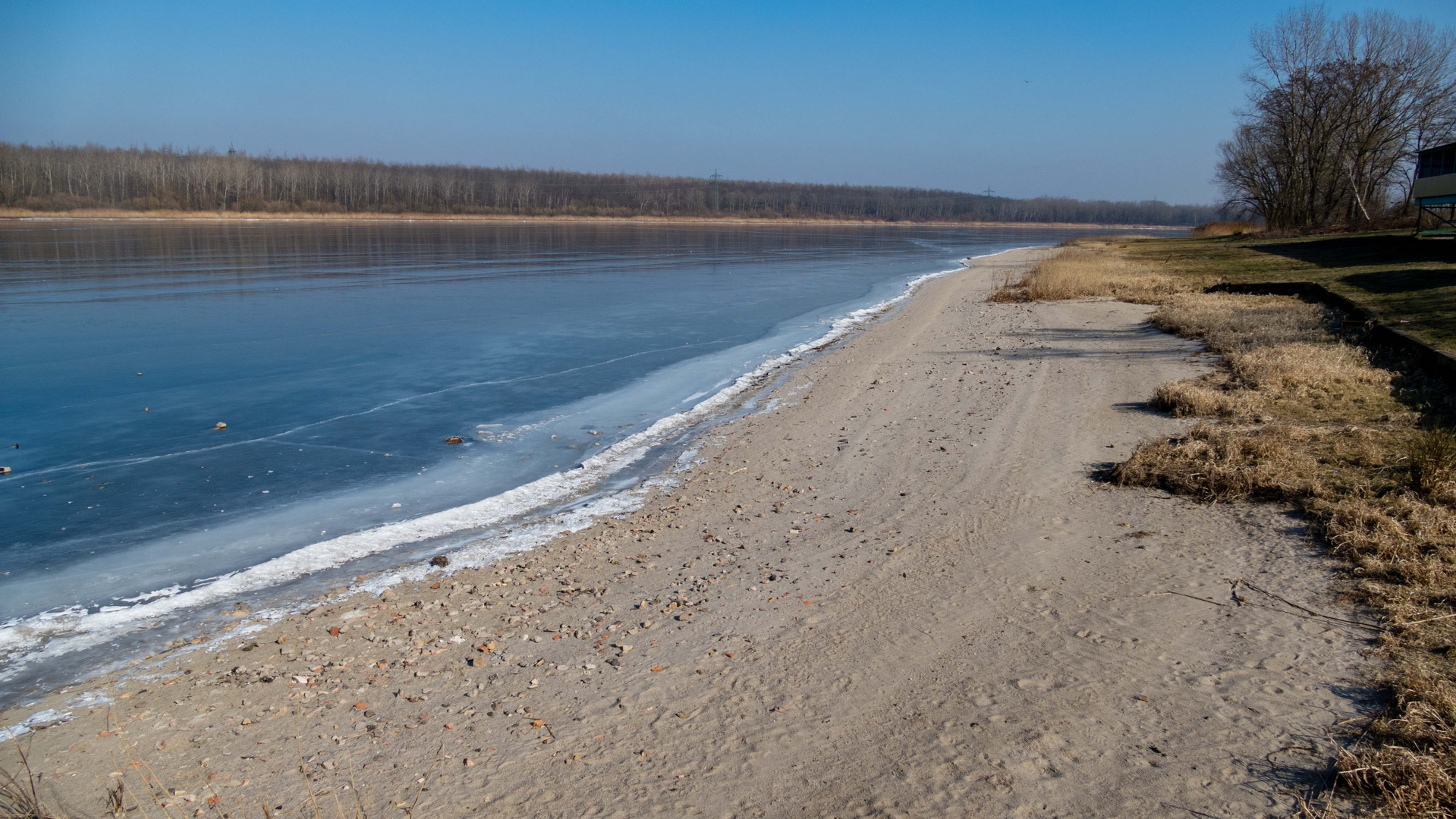 Der kleine Strand am Muldestausee