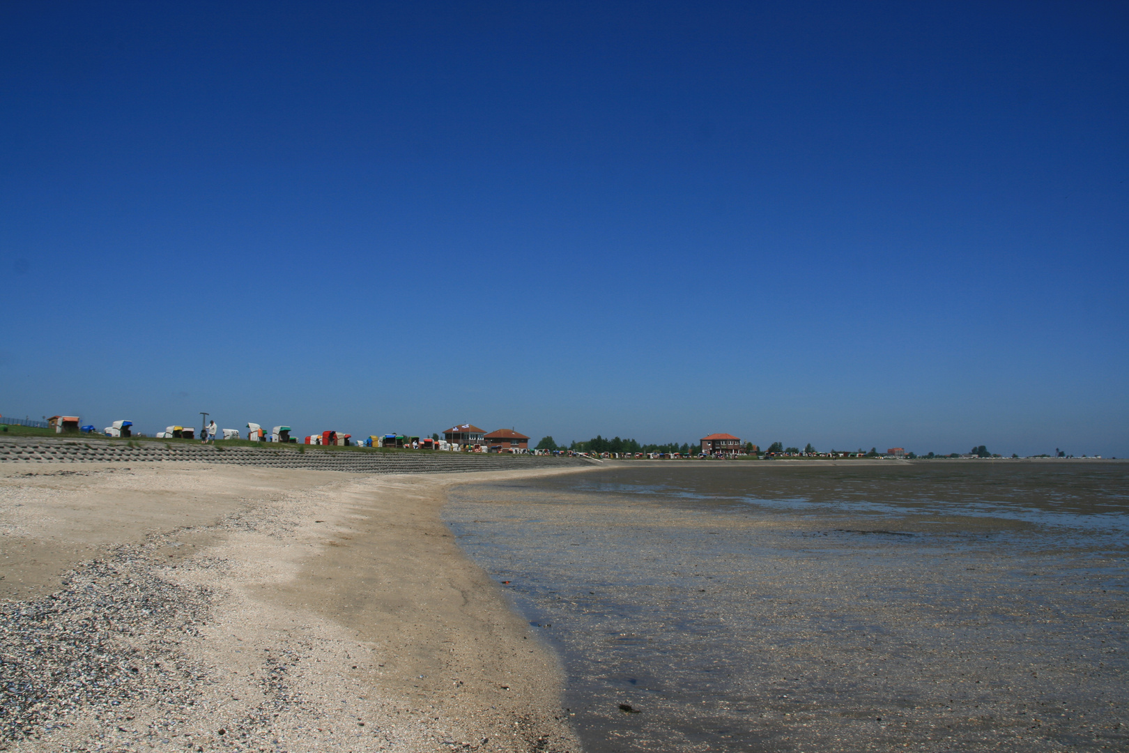 Der kleine Strand in Horumersiel.