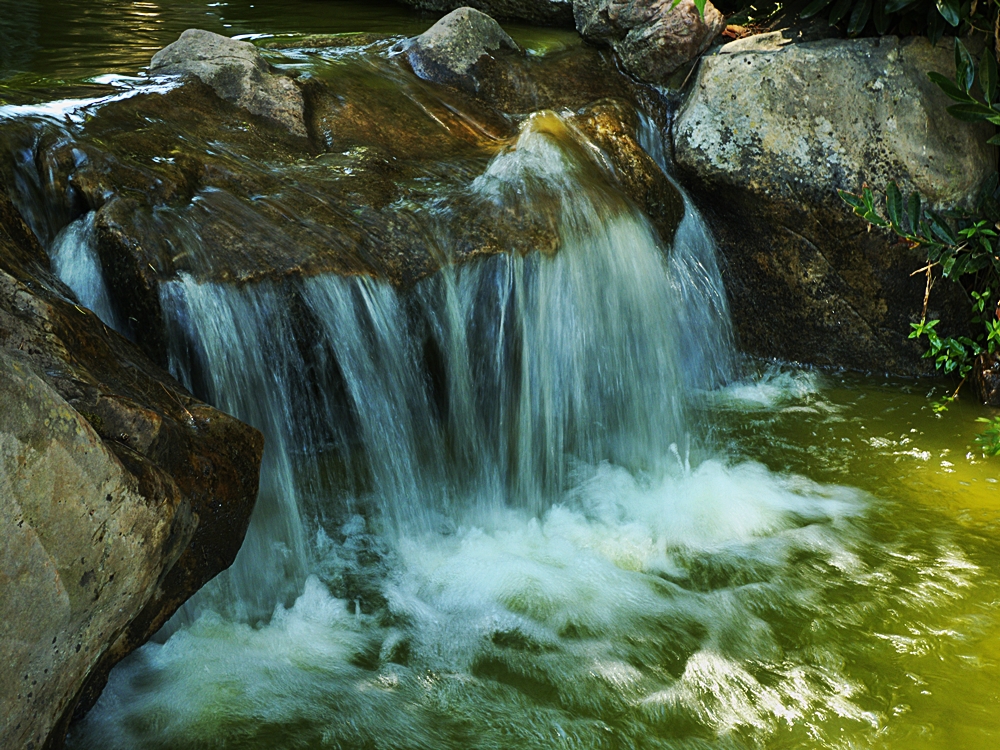 Der kleine Wasserfall