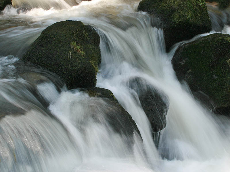 Der kleine Wasserfall