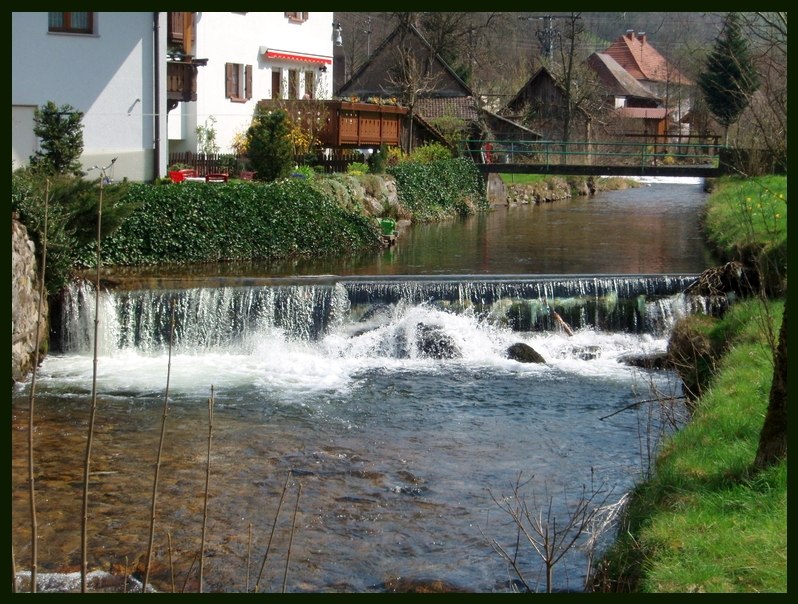 Der kleine Wasserfall