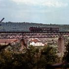 Der kleine Zug auf der großen Brücke