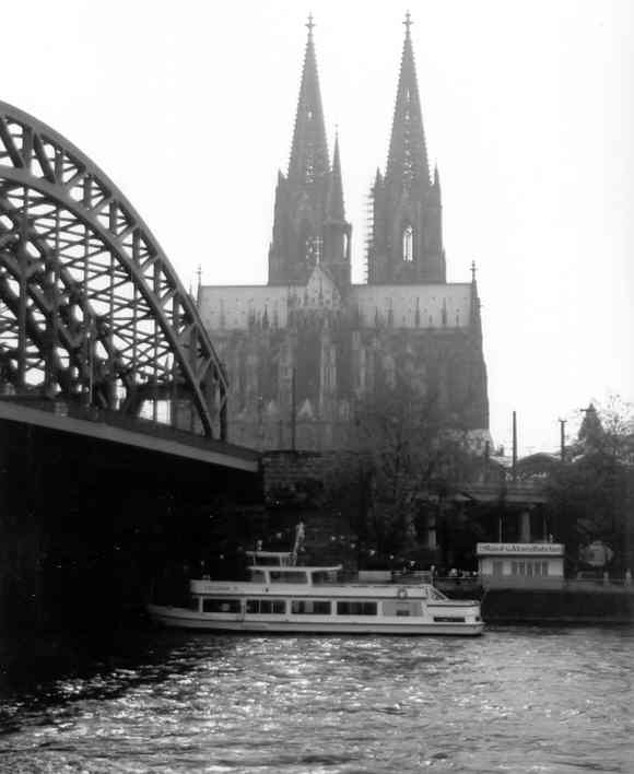 Der Kölner Dom (A)