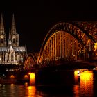 Der Kölner Dom bei Nacht