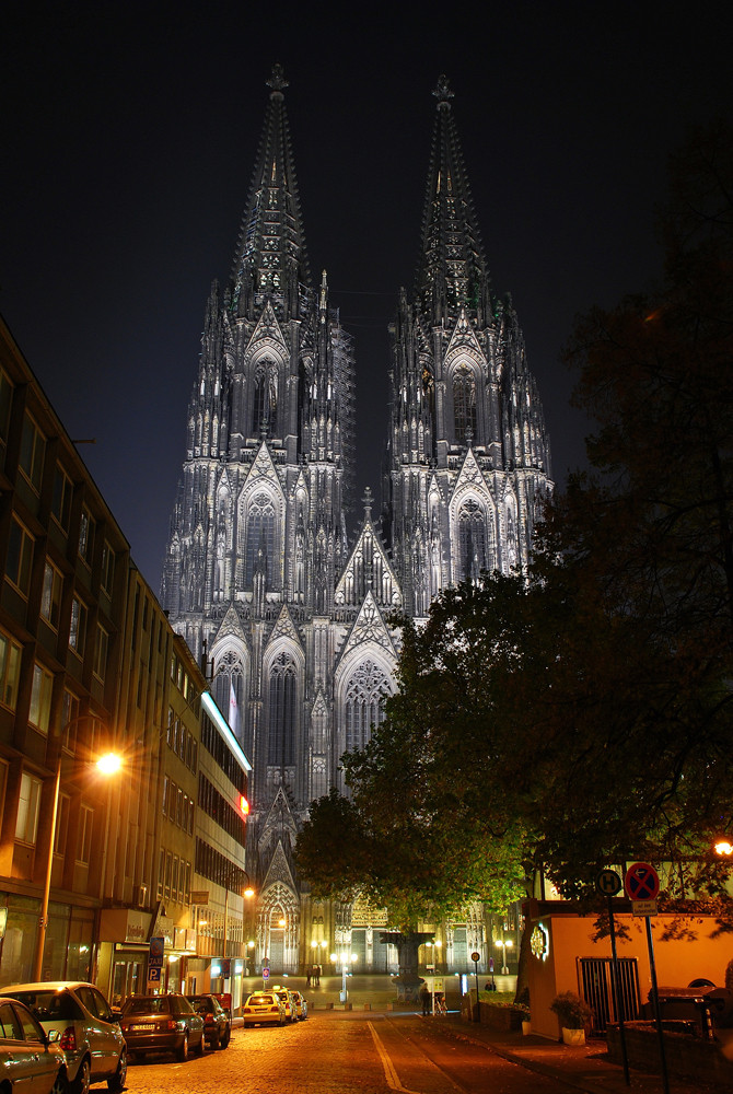 der Kölner Dom bei Nacht Bild Nr.2