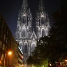 der Kölner Dom bei Nacht Bild Nr.2