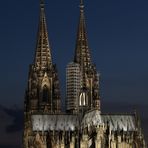 Der Kölner Dom bei Nacht...