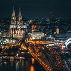 Der Kölner Dom bei Nacht 