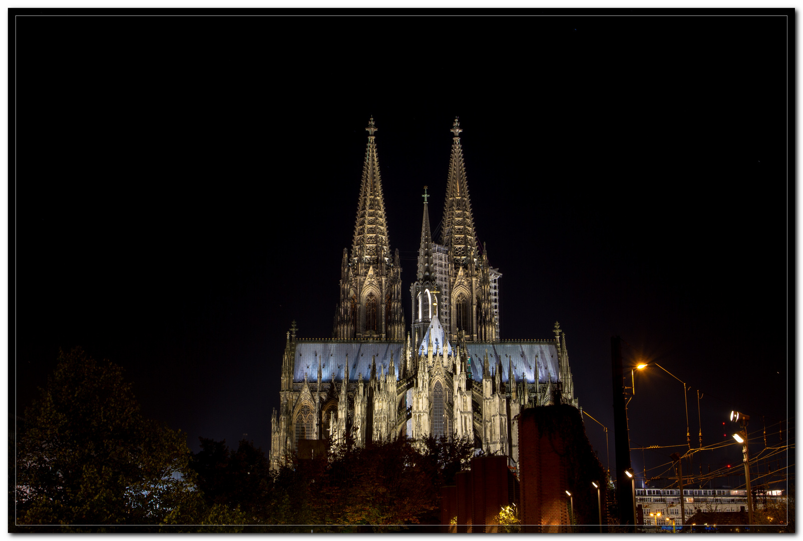 Der Kölner Dom bei Nacht IX