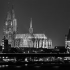 Der Kölner Dom über eine Strecke von 5 Km