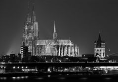 Der Kölner Dom über eine Strecke von 5 Km