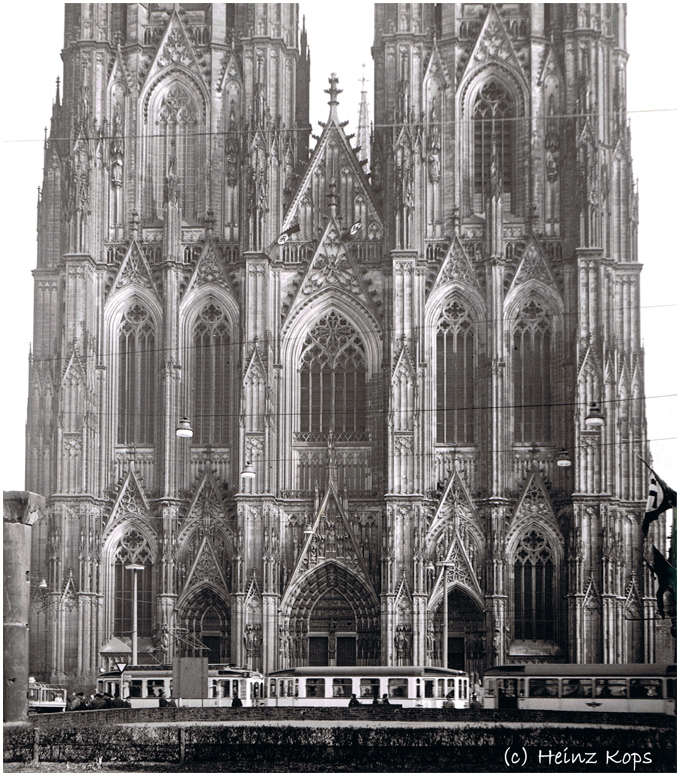 Der Kölner Dom und die KVB