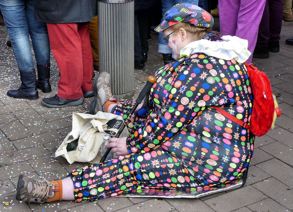 Der Kölner Karneval liegt nicht am Boden