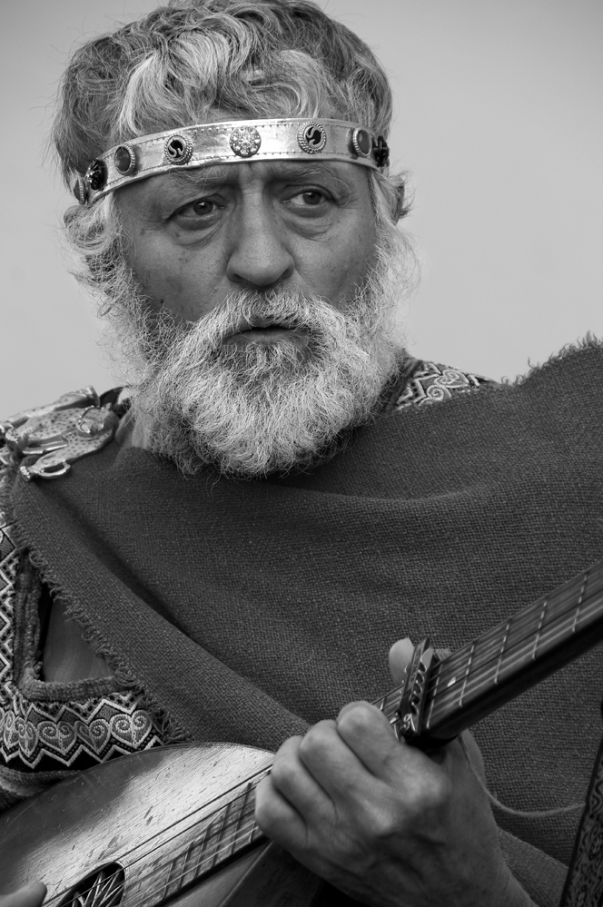 Der König ist tot es lebe der König Foto & Bild portrait, portraitfotografie männer, outdoor