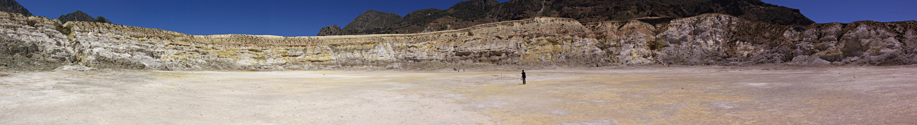 Der Krater von Nissiros von Innen