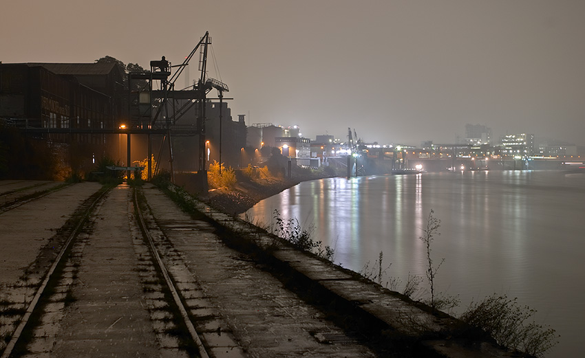 Der Krefelder Hafen in Uerdingen