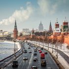 Der Kremlmauer entlang