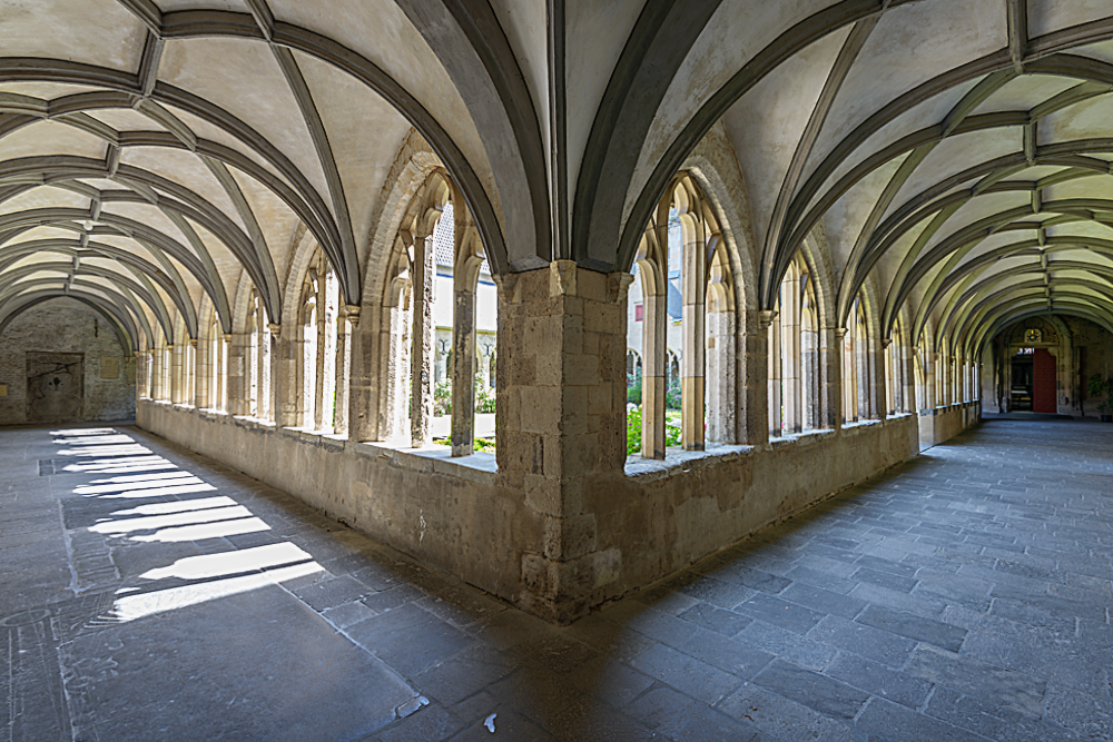 Der Kreuzgang im Xantener Dom