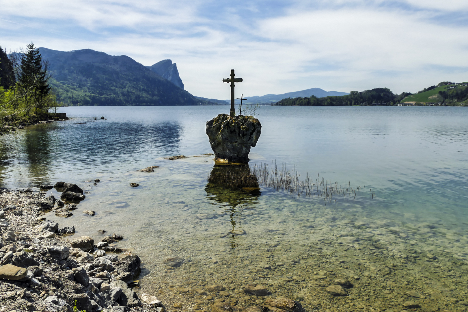 Der Kreuzstein am Mondsee