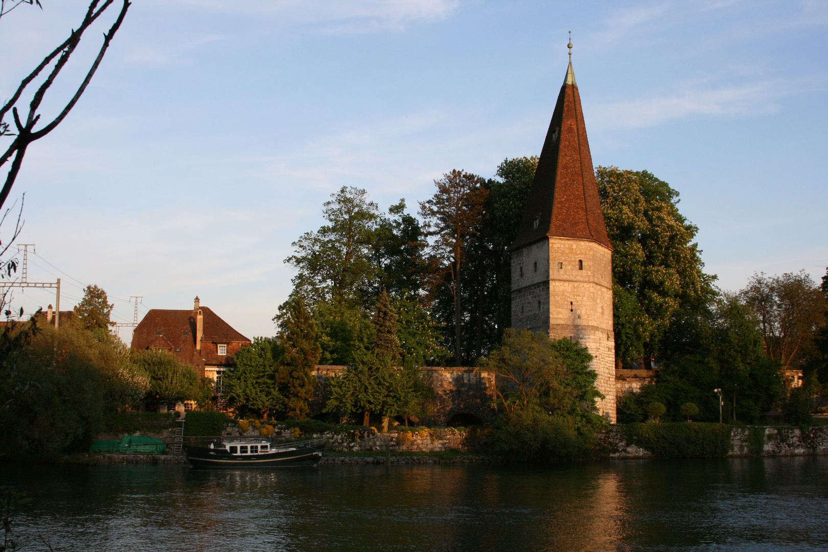 Der krumme Turm von Solothurn im Abendlicht