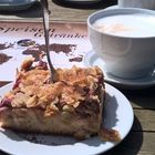 Der Kuchen mit Michkaffee