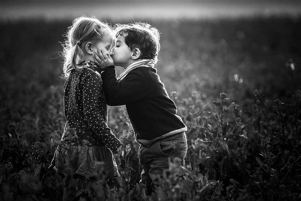 ...der Kuss... Foto & Bild kinder, kinder ab 2, menschen Bilder auf ...der Kuss... Foto & Bild kinder, kinder ab 2, menschen Bilder auf