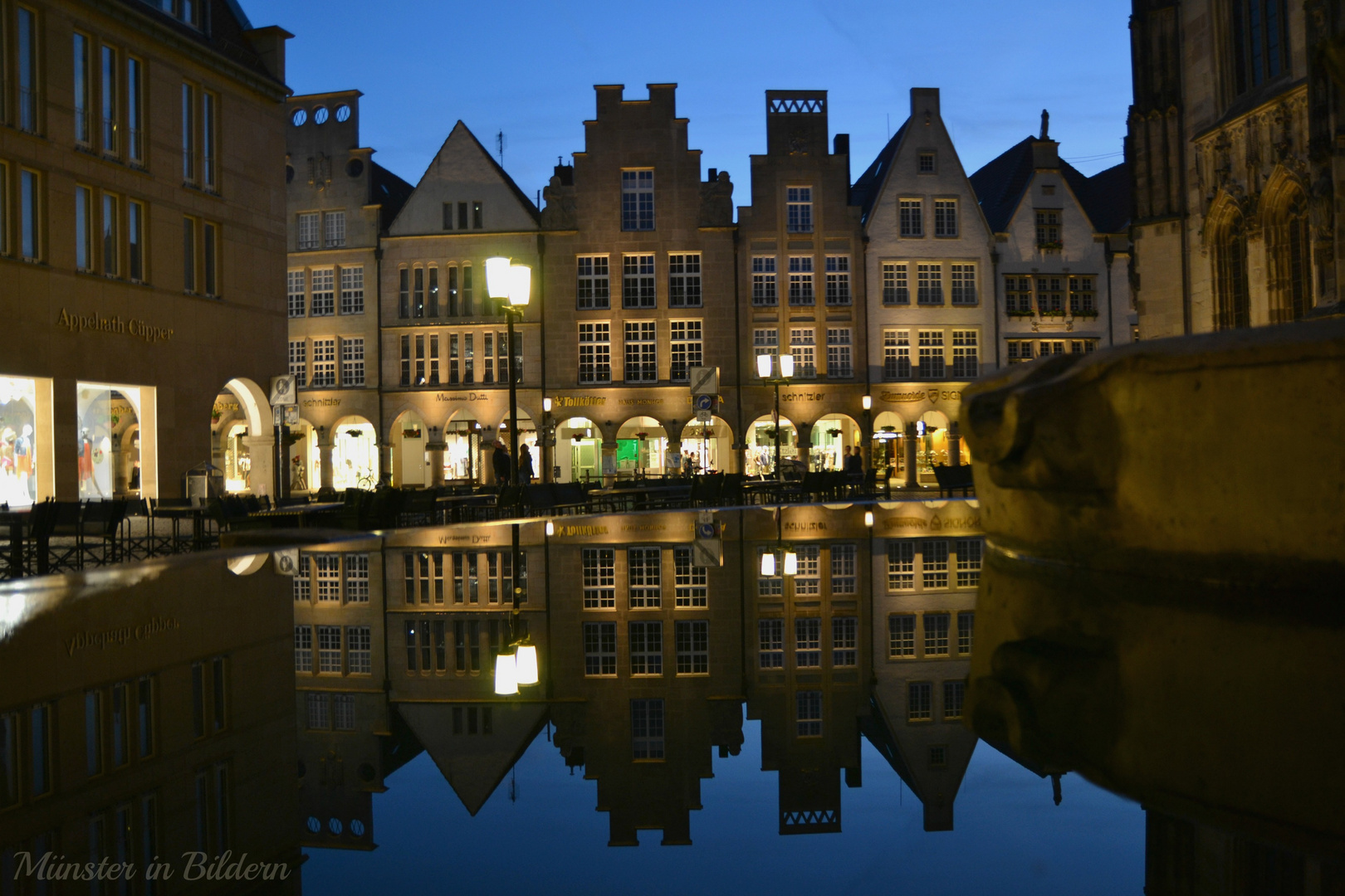 der Lambertikirchplatz am Abend