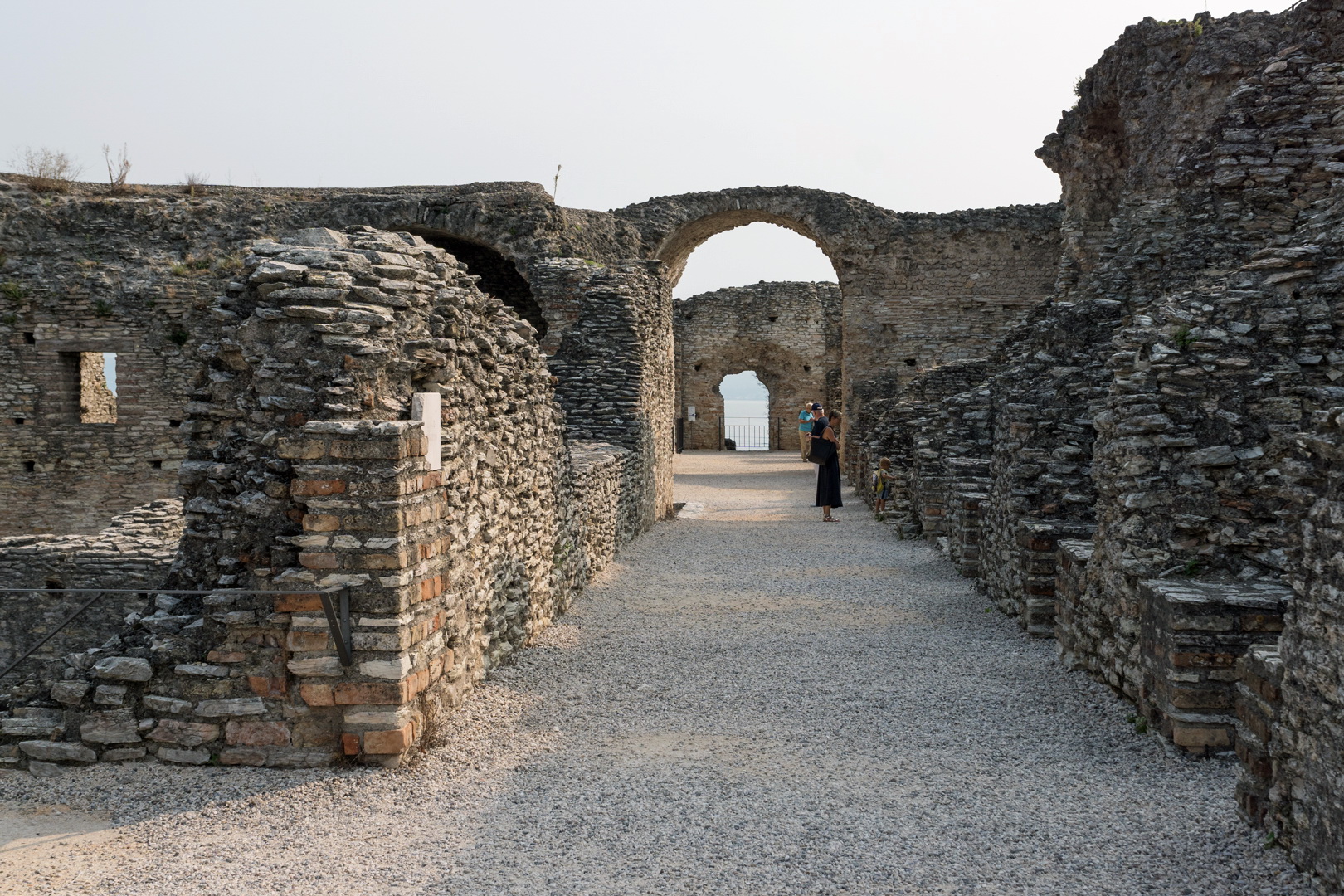 Der lange Korridor - Grotte di Catullo