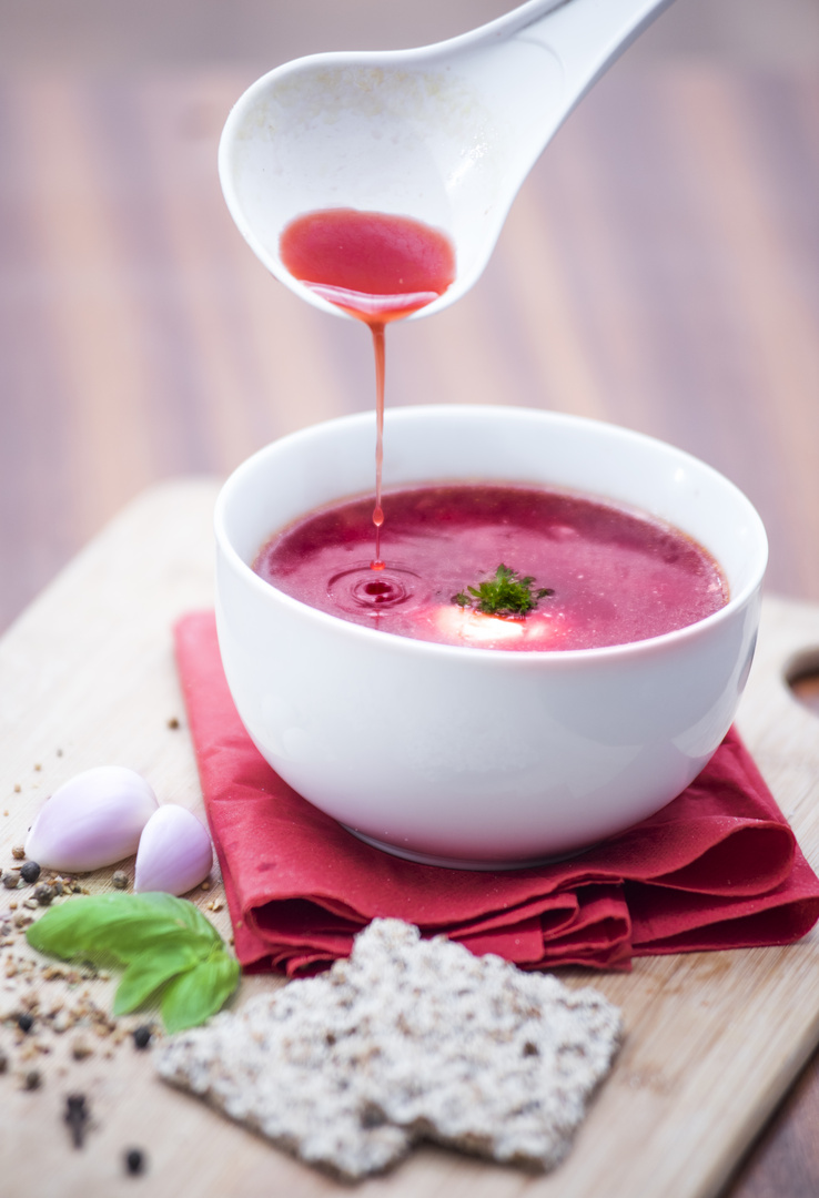 Der leckerer ukrainischer Borsch-