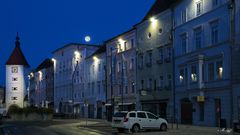 Der Ledererturm mit Vollmond