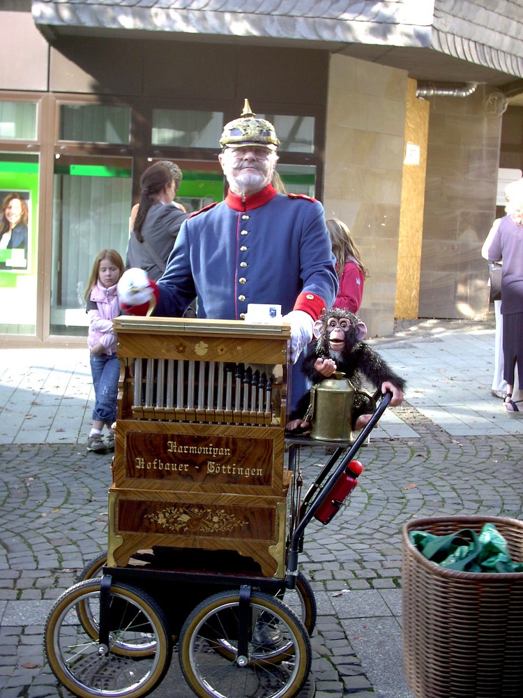 der Leierkastenmann