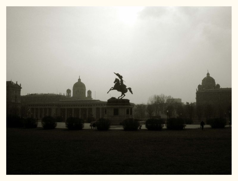 der letzte held vom heldenplatz