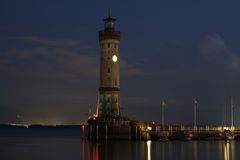 Der Leuchtturm bei Nacht