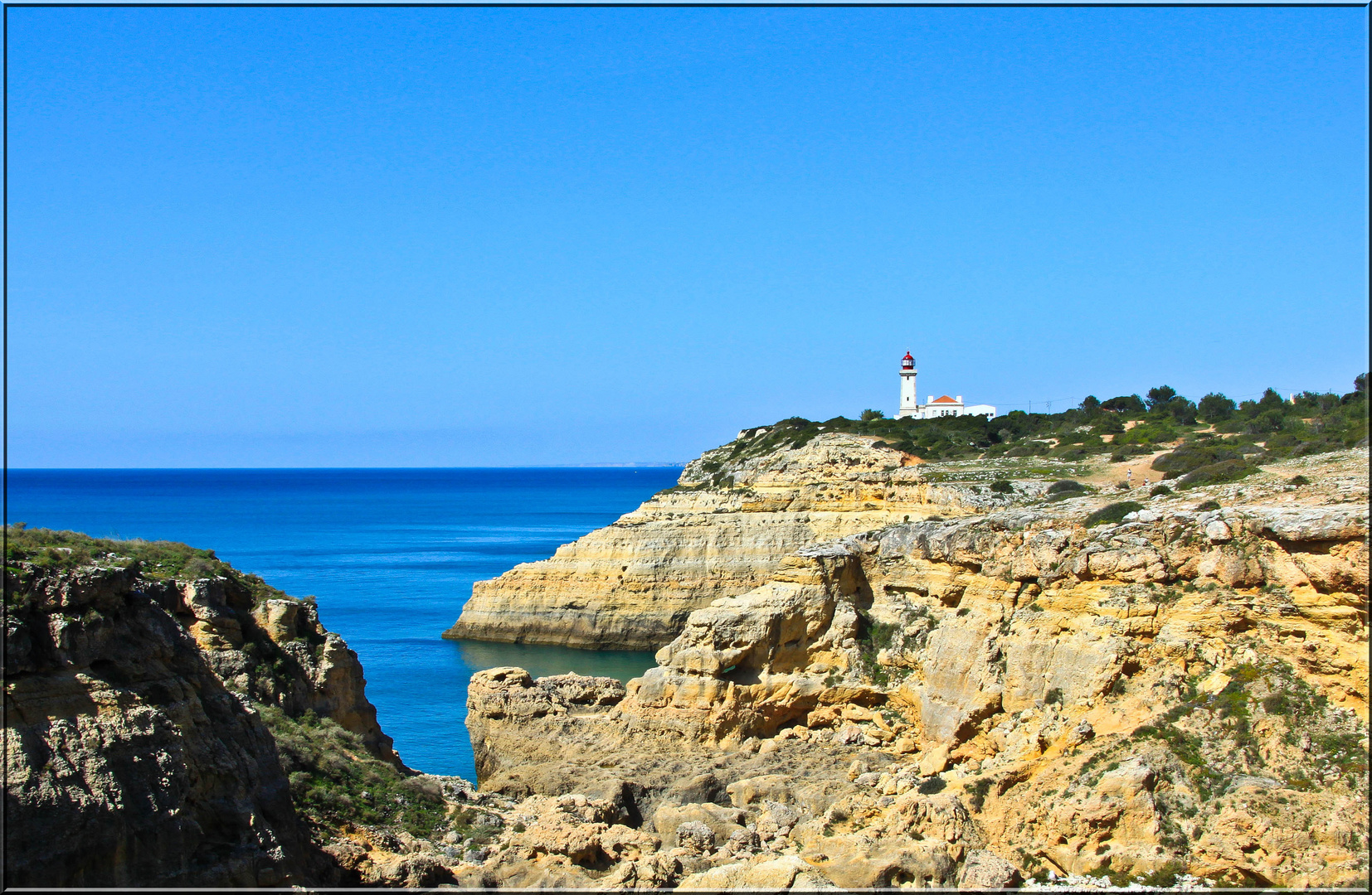 DER LEUCHTTURM IN CARVOEIRO