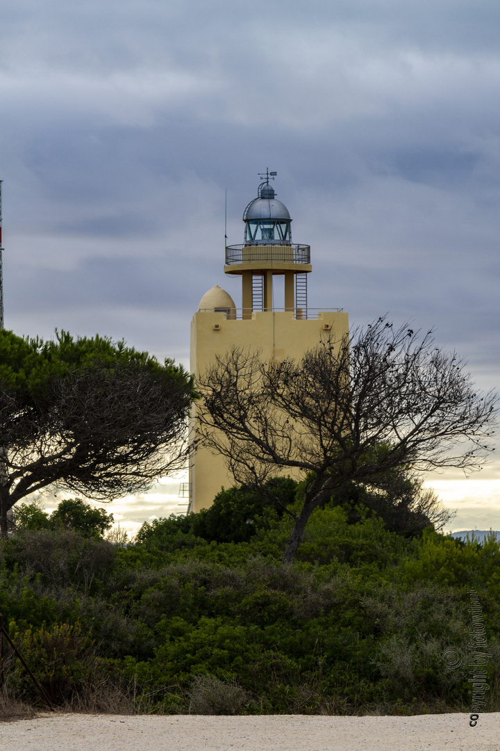 der Leuchtturm von Conil (Andalusien)