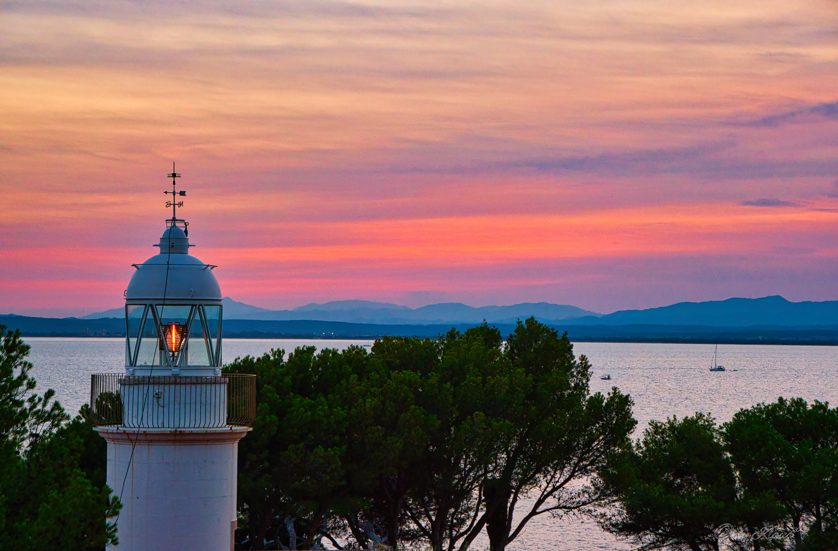 Der Leuchtturm von Roses