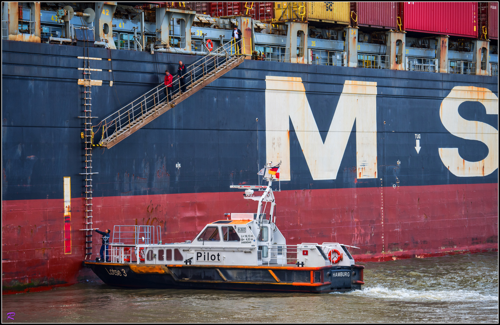 Der Lotse geht von Bord... Foto & Bild anlegemanöver im hamburger hafen, lotse geht von bord