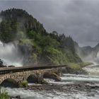 Der Låtefossen