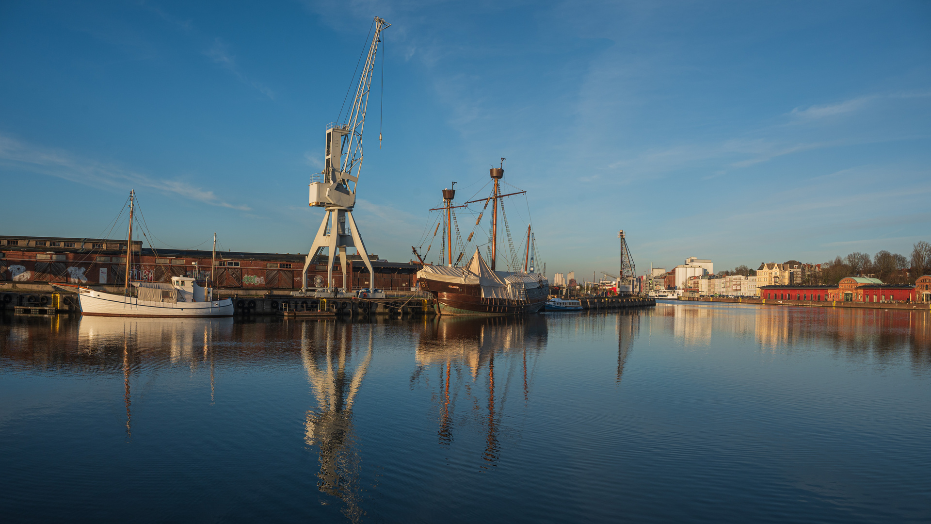 Der Lübecker Hafen im Januar