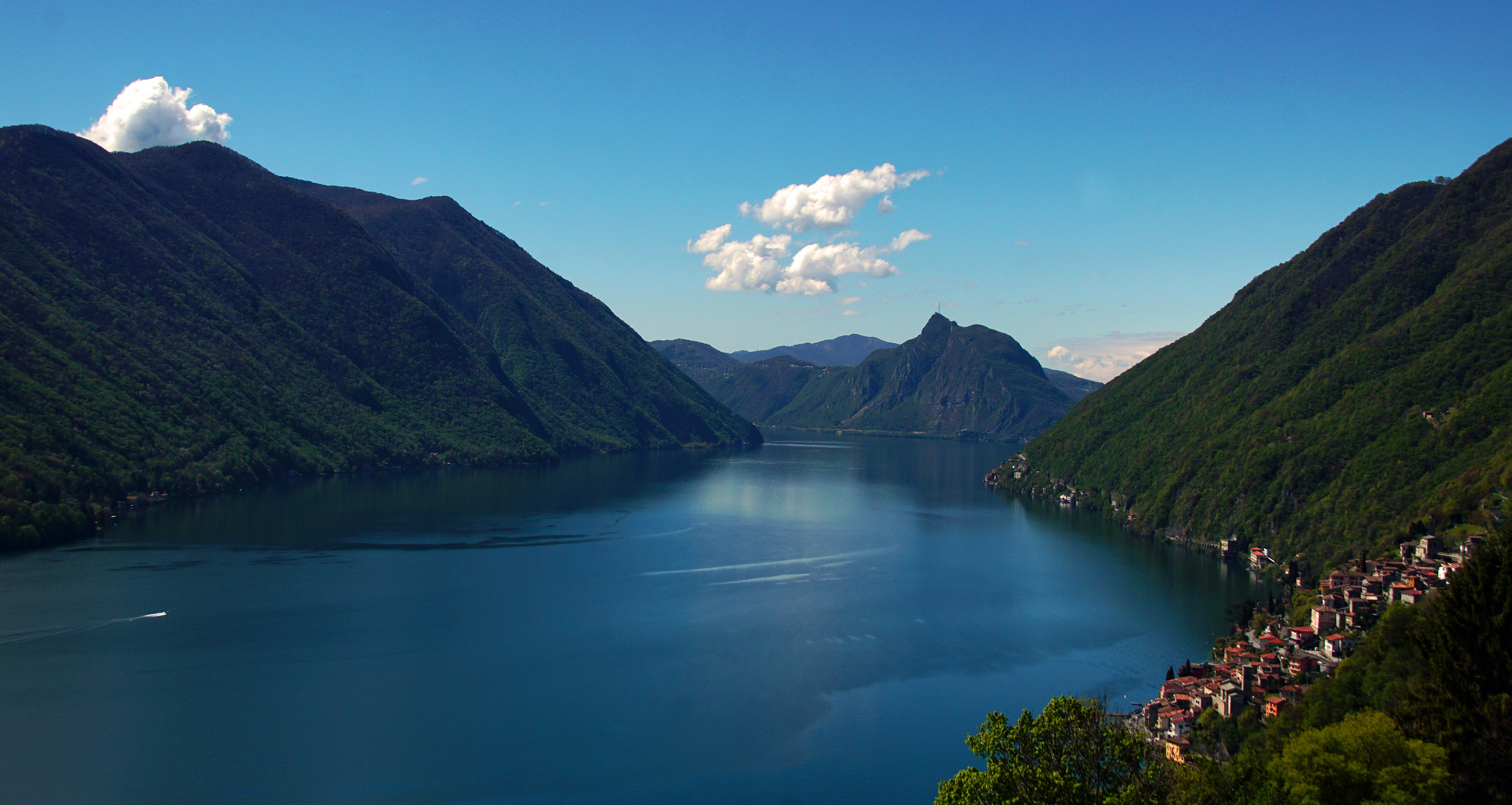 Der Luganer See bei Castello