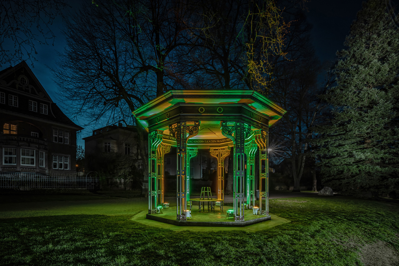 Der Luisentempel in den Koblenzer Rheinanlagen