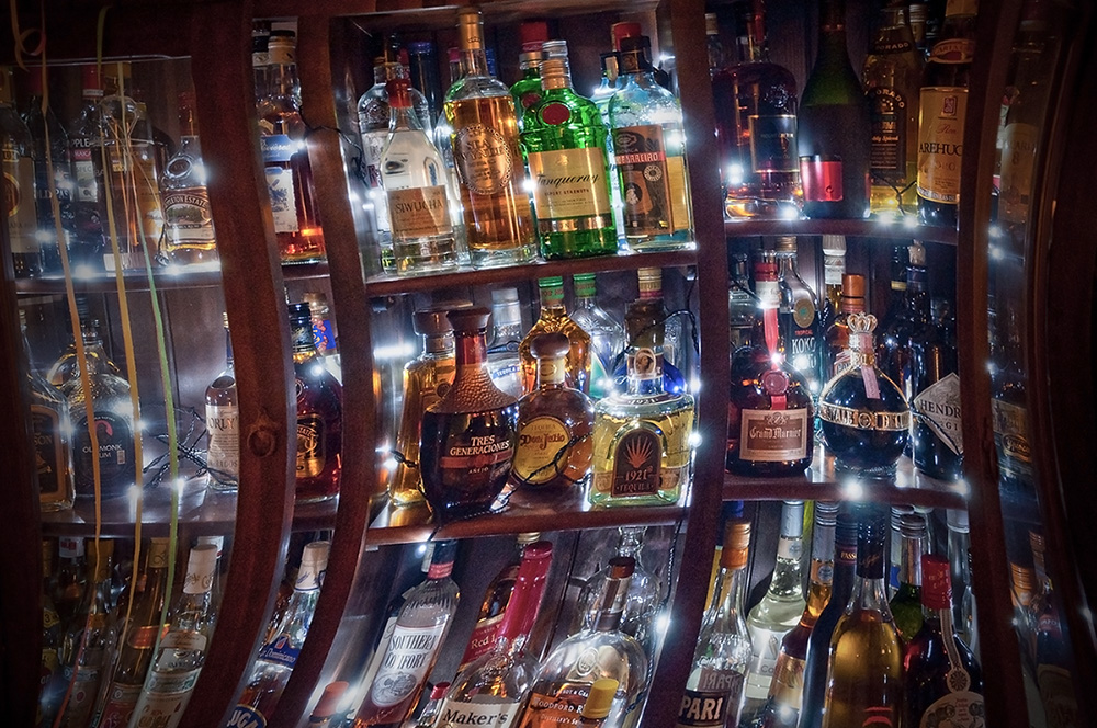 Der Lustige Schrank Foto Bild Stillleben Food Fotografie Getranke Bilder Auf Fotocommunity